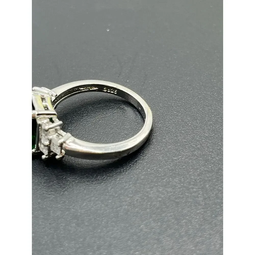 Sterling Silver Rhodium Plated Emerald Cut Green CZ Stone Baguette Side CZ 8.25‎